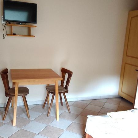 Hotel Biernat S.J. Gadki Zewnętrze zdjęcie